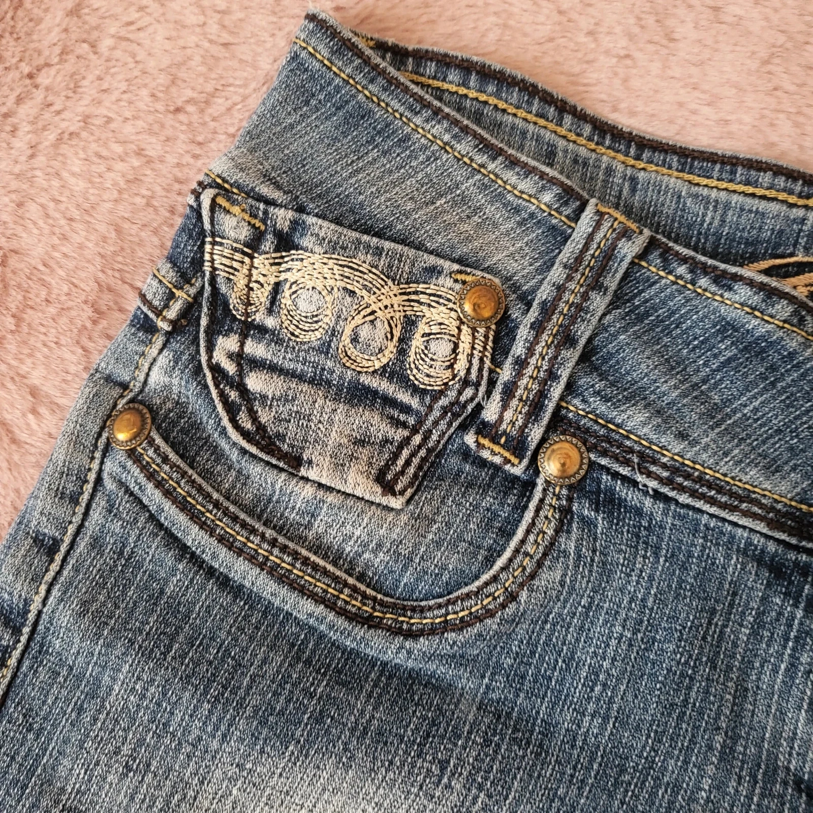 Low-waisted shorts – photo 5
